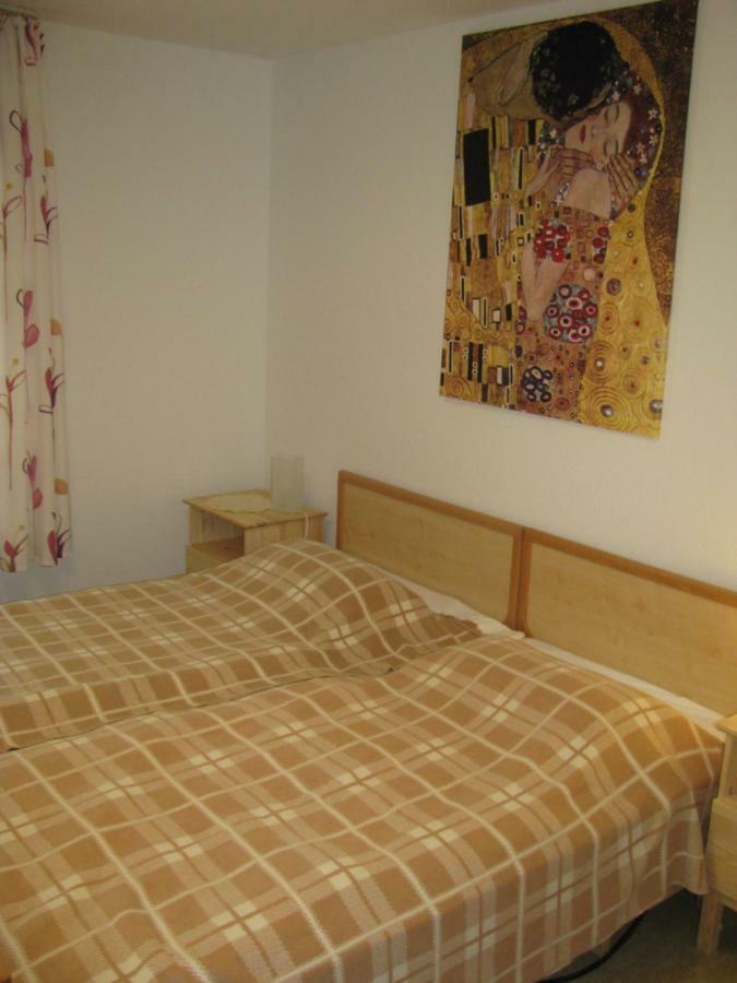Ferienwohnung Herbsleben Экстерьер фото