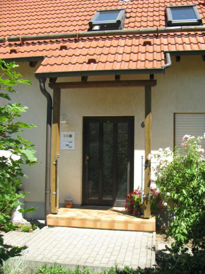 Ferienwohnung Herbsleben Экстерьер фото