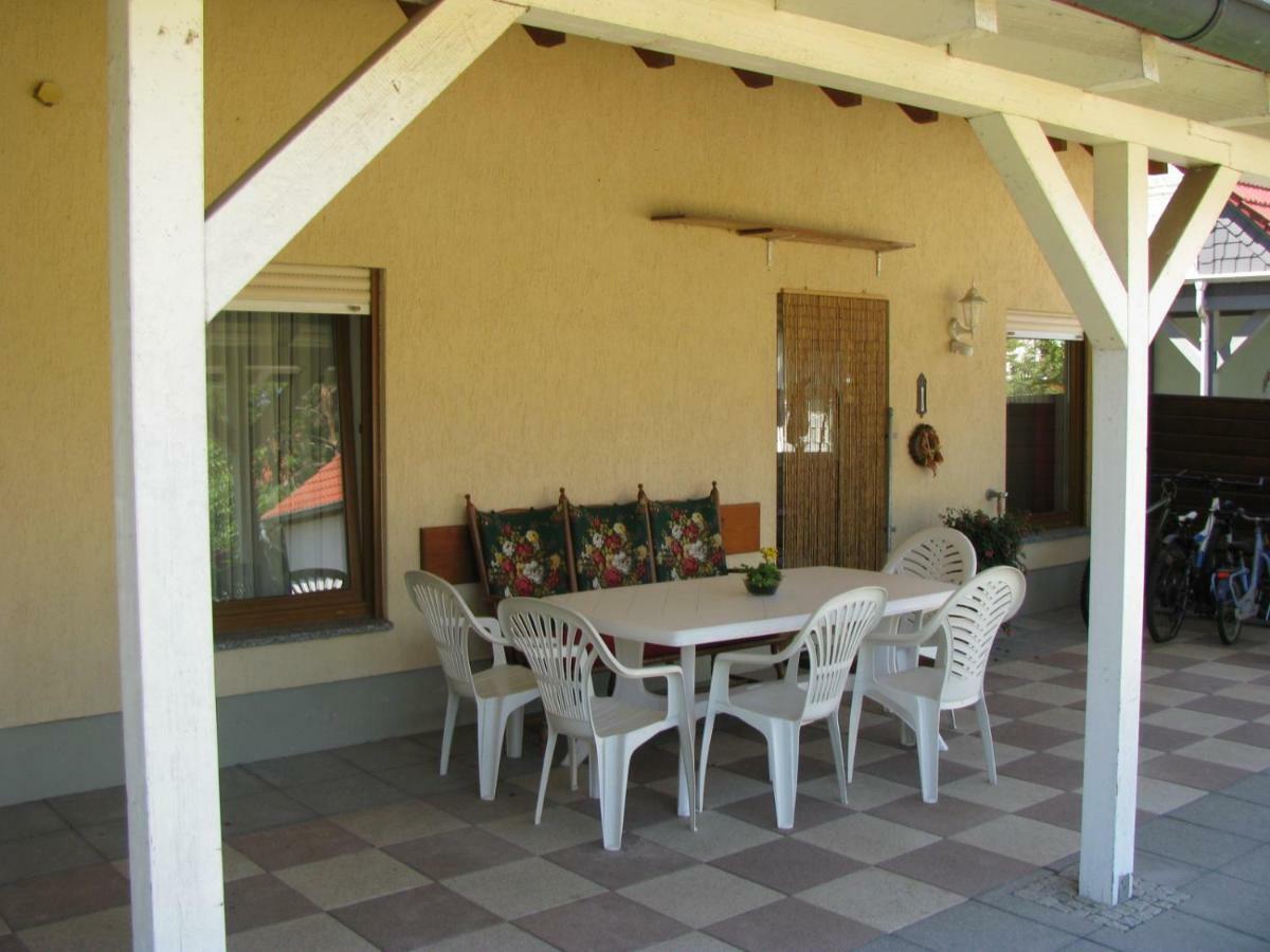 Ferienwohnung Herbsleben Экстерьер фото