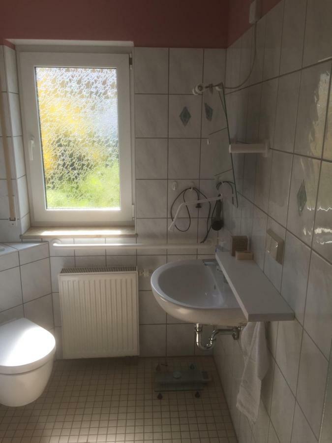 Ferienwohnung Herbsleben Экстерьер фото