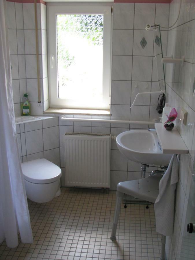 Ferienwohnung Herbsleben Экстерьер фото